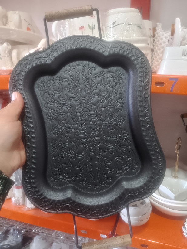 سینی گردومستطیل فلزی طرحداردسته چوبی